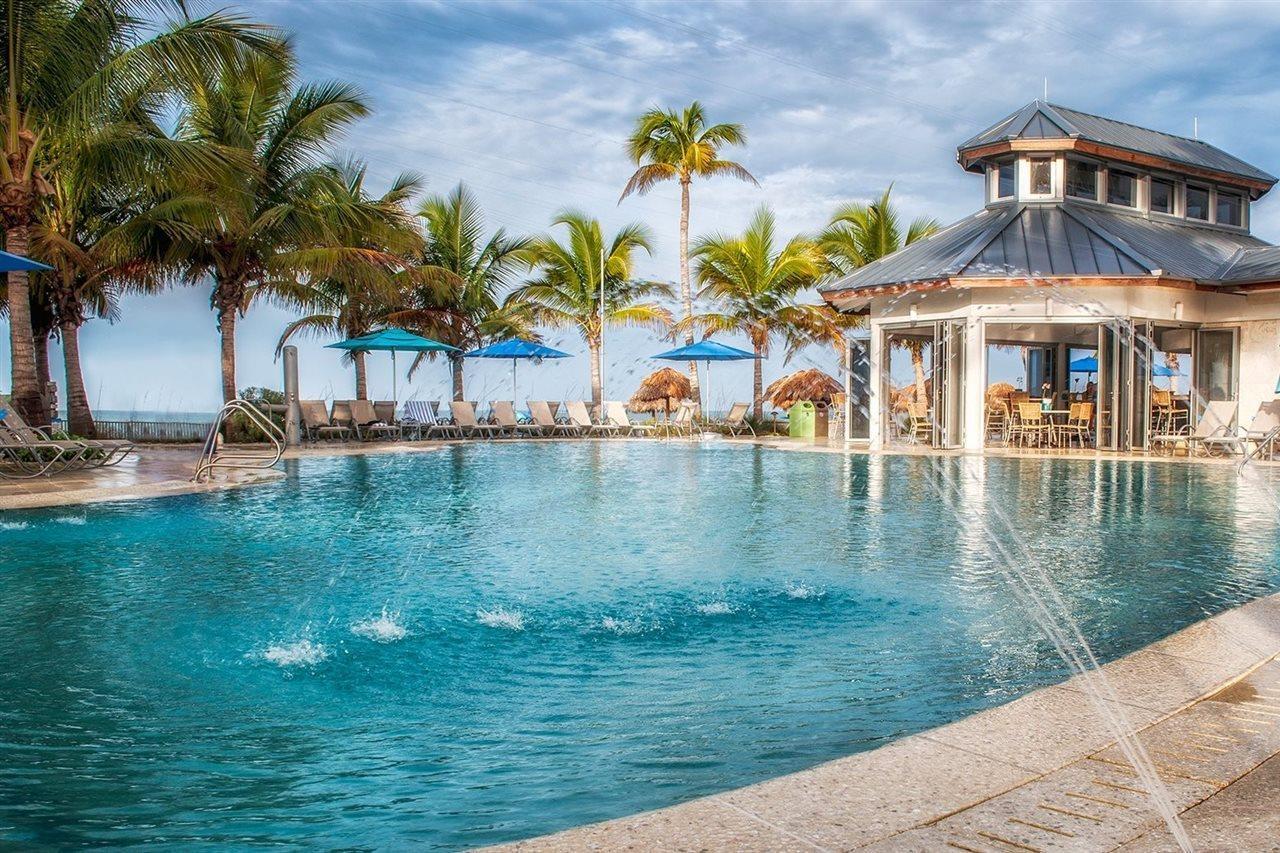 Naples Beach Hotel And Golf Club Exterior foto