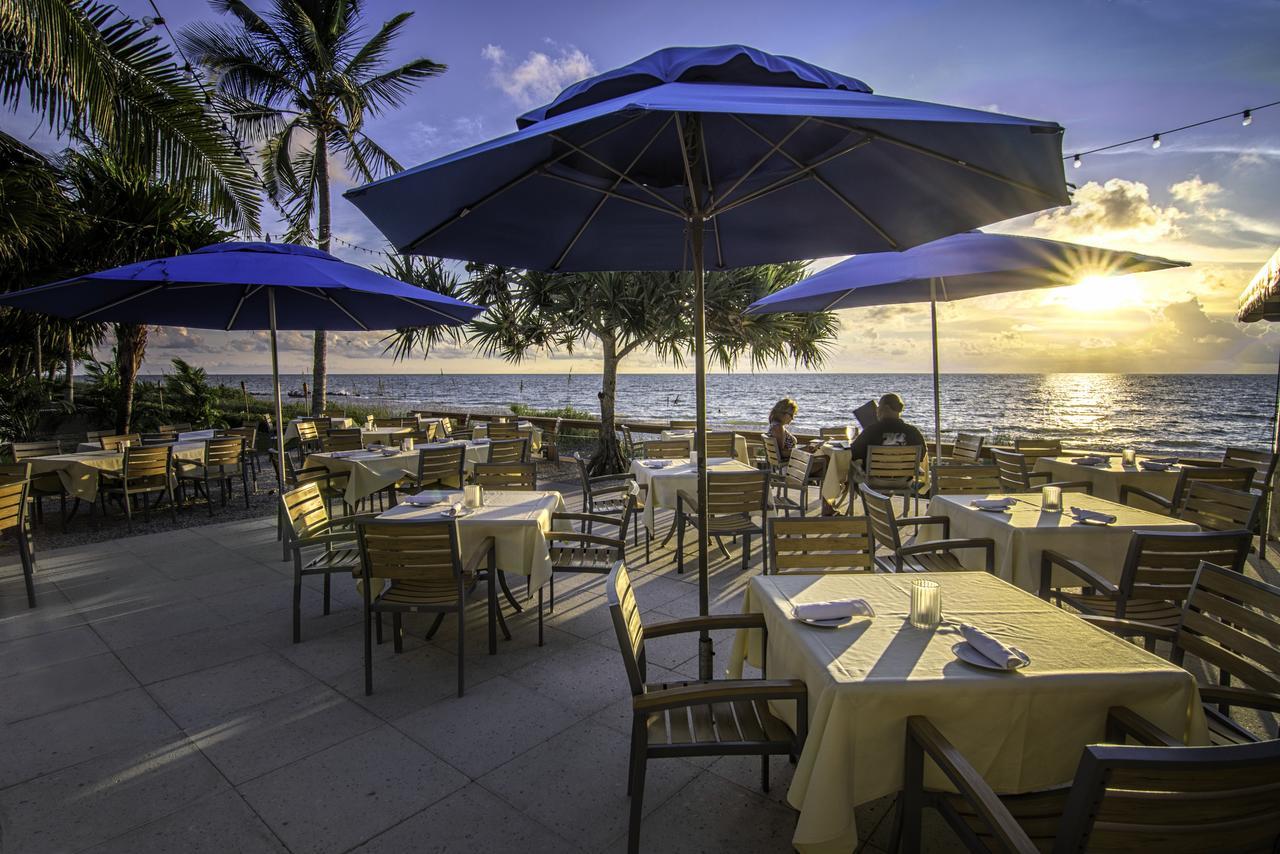 Naples Beach Hotel And Golf Club Exterior foto