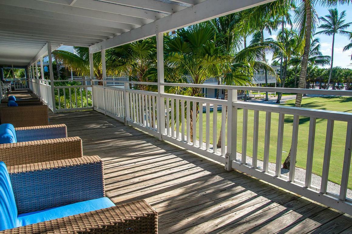 Naples Beach Hotel And Golf Club Exterior foto